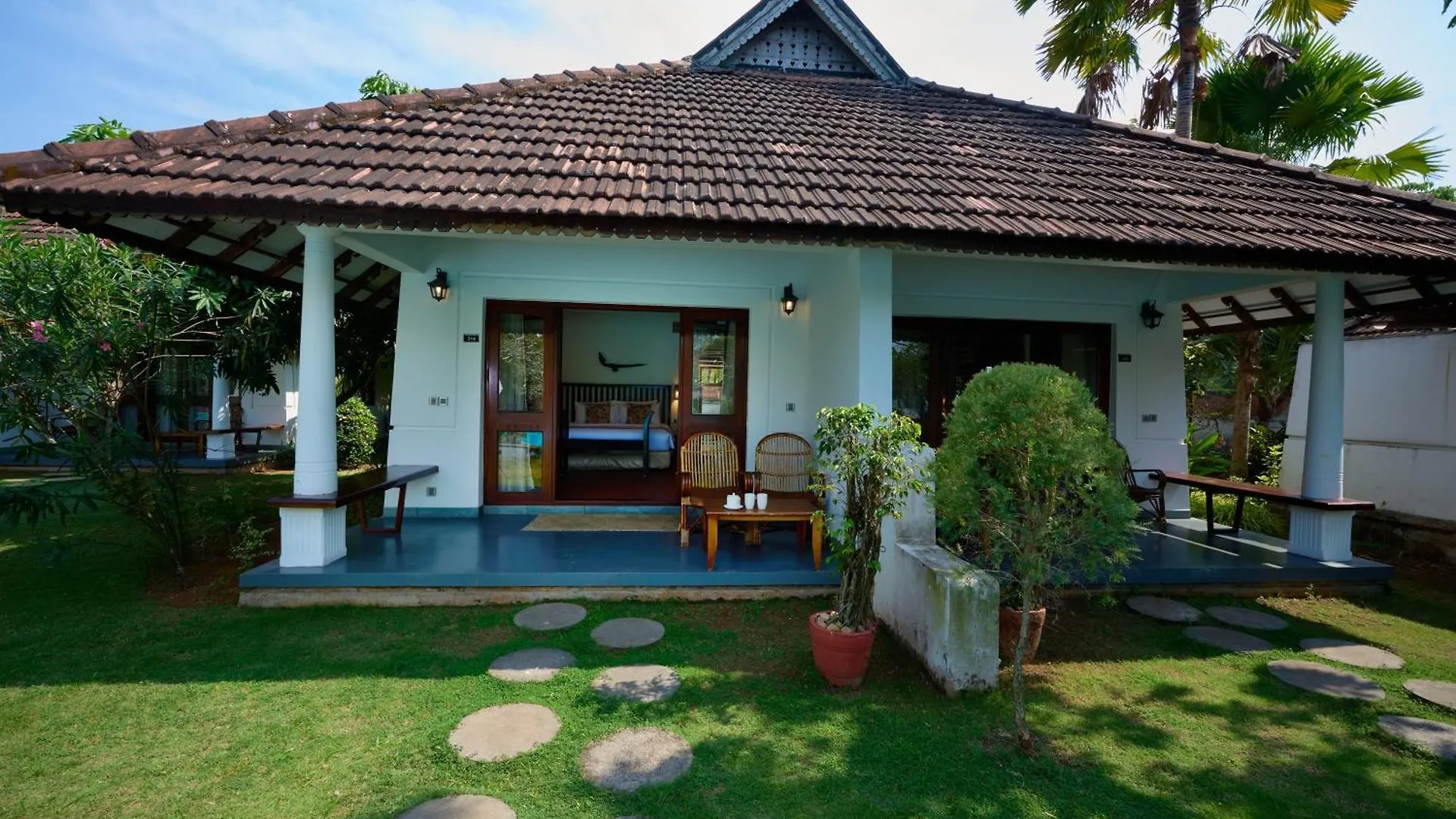 Rhythm Kumarakom Station touristique